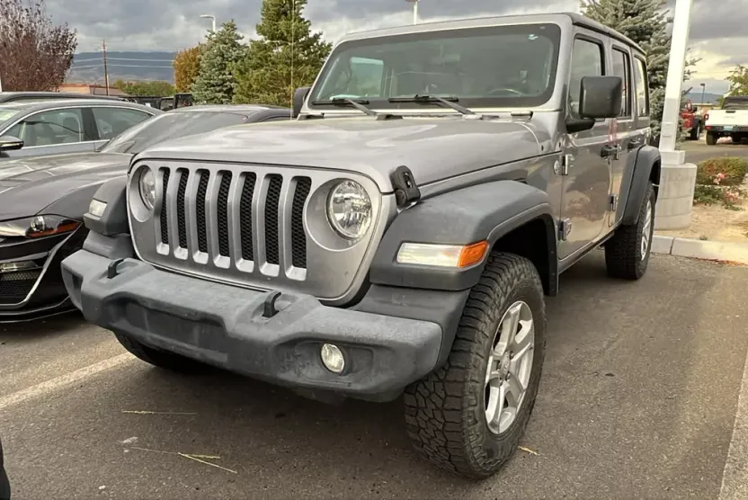 2018 Jeep Wrangler Sport S photo 1