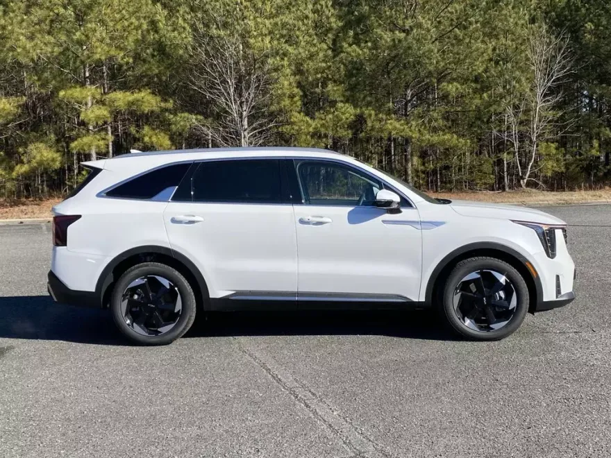 2025 Kia Sorento Hybrid EX photo 1