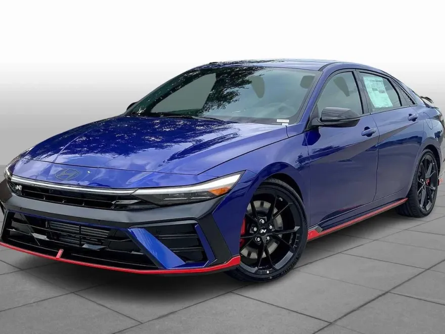 2025 Hyundai Elantra N photo 1