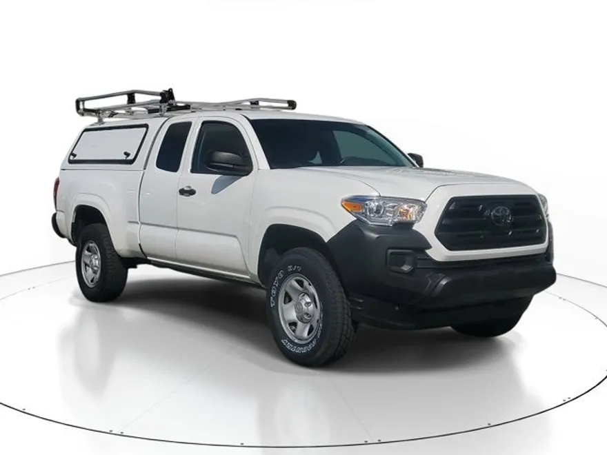 2019 Toyota Tacoma SR photo 1