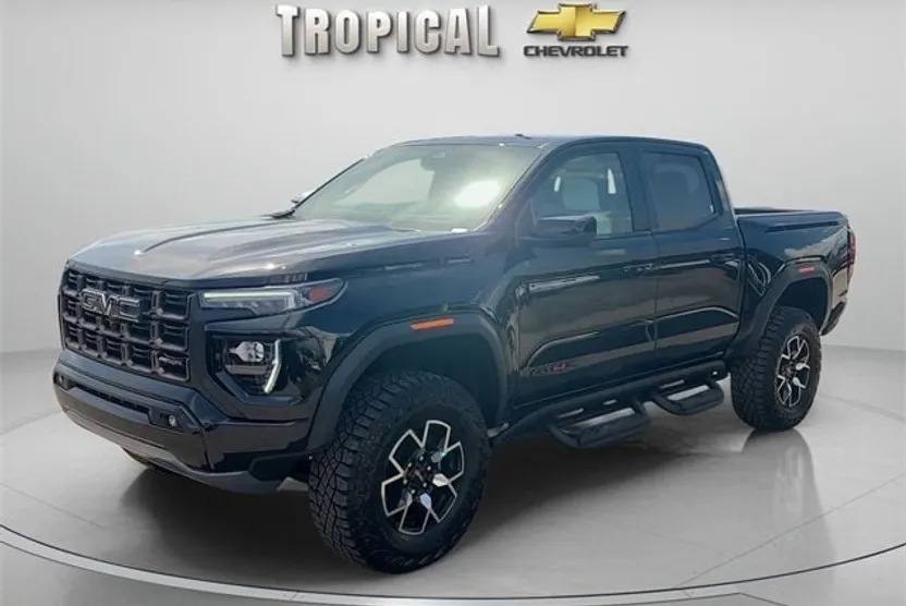 2024 Gmc Canyon AT4X photo 1