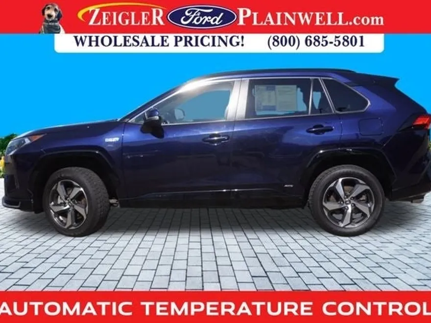 2021 Toyota RAV4 Prime SE Hybrid photo 1