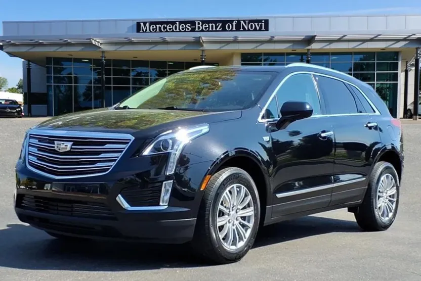 2019 Cadillac XT5 Luxury photo 1