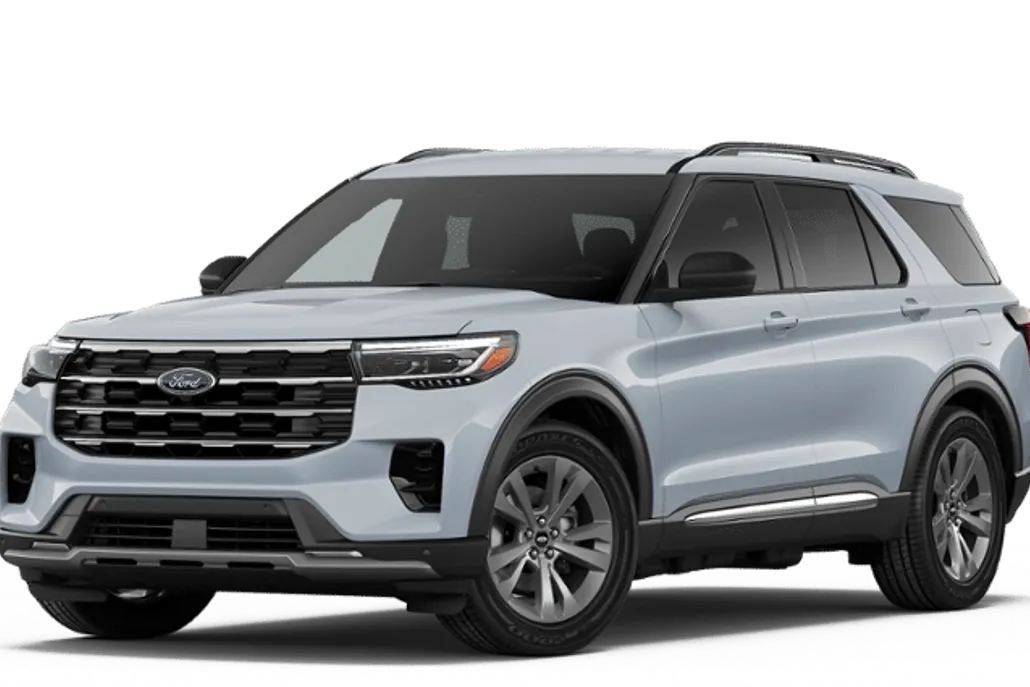 2026 Ford Explorer photo 1