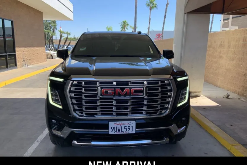 2025 Gmc Yukon XL Denali photo 1