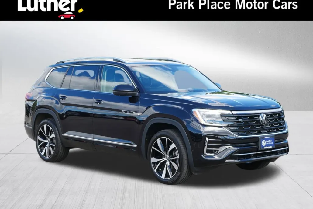 2024 Volkswagen Atlas SEL Premium R-Line photo 1