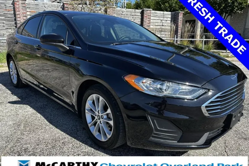 2020 Ford Fusion Hybrid SE photo 1
