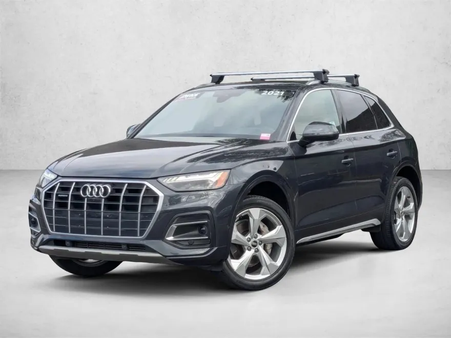 2021 Audi Q5 45 Premium photo 1