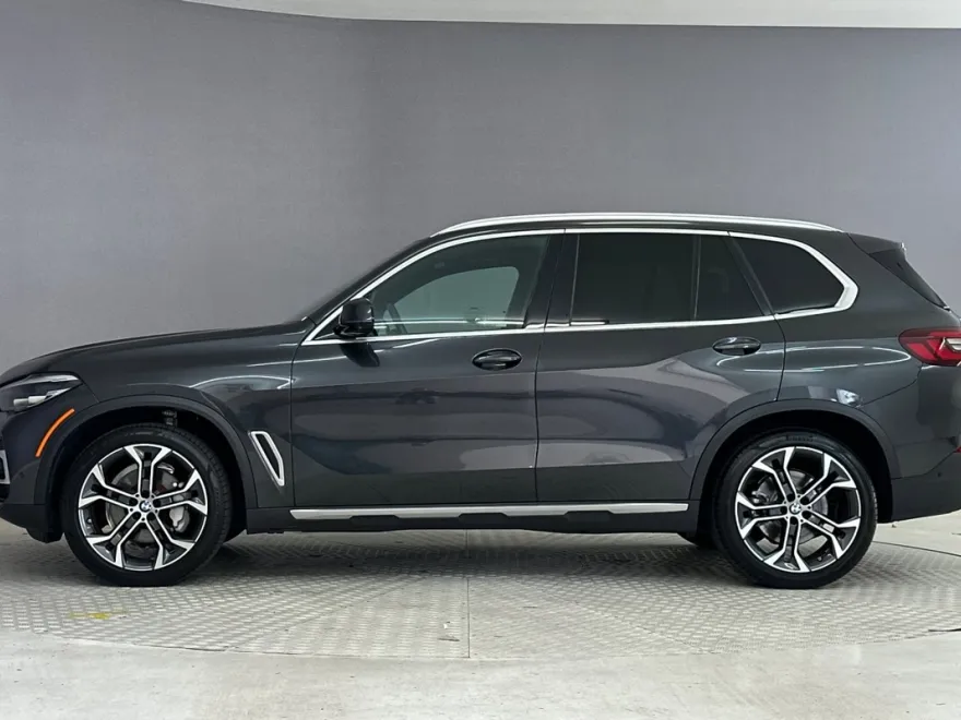 2022 Bmw X5 sDrive40i photo 1