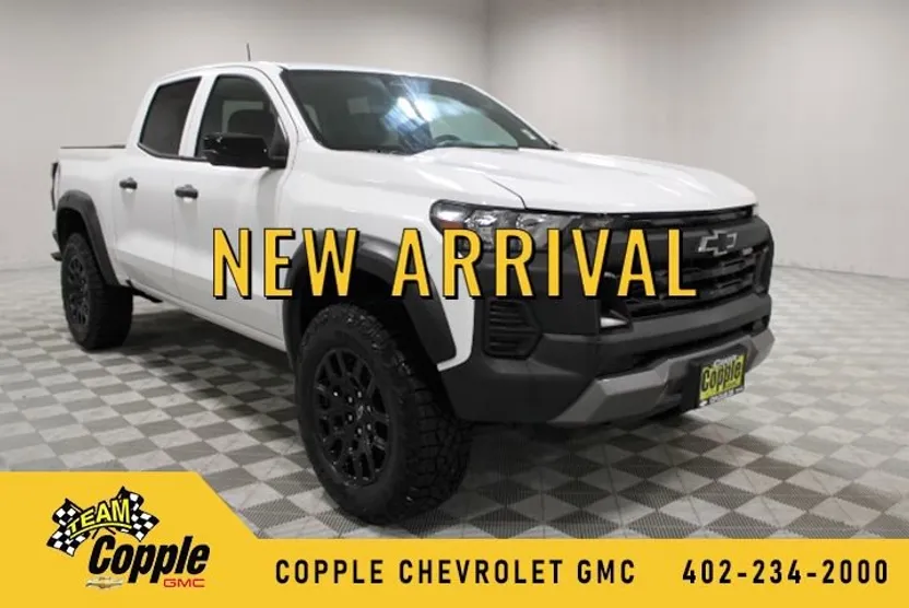 2024 Chevrolet Colorado Trail Boss photo 1