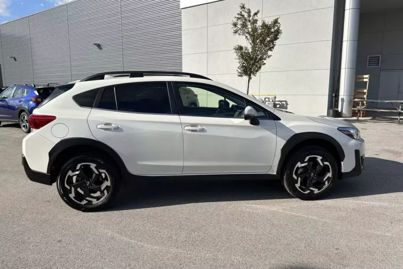 2023 Subaru Crosstrek Limited photo 1