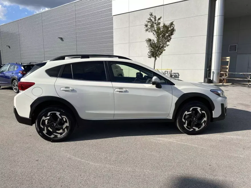 2023 Subaru Crosstrek Limited photo 1