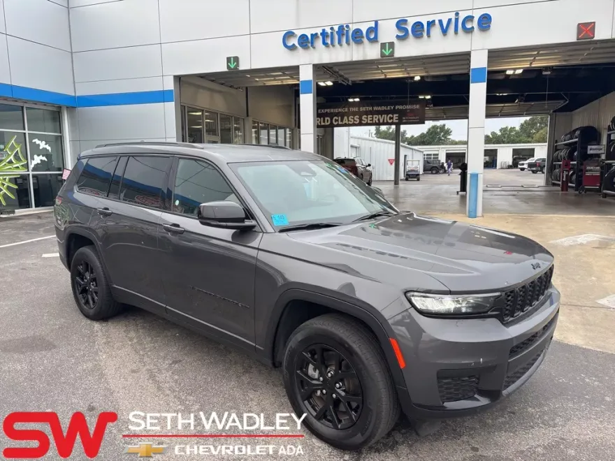 2024 Jeep Grand Cherokee Altitude photo 1