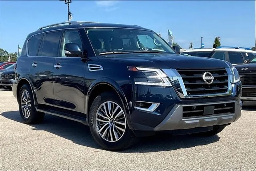 2024 Nissan Armada SL photo 1