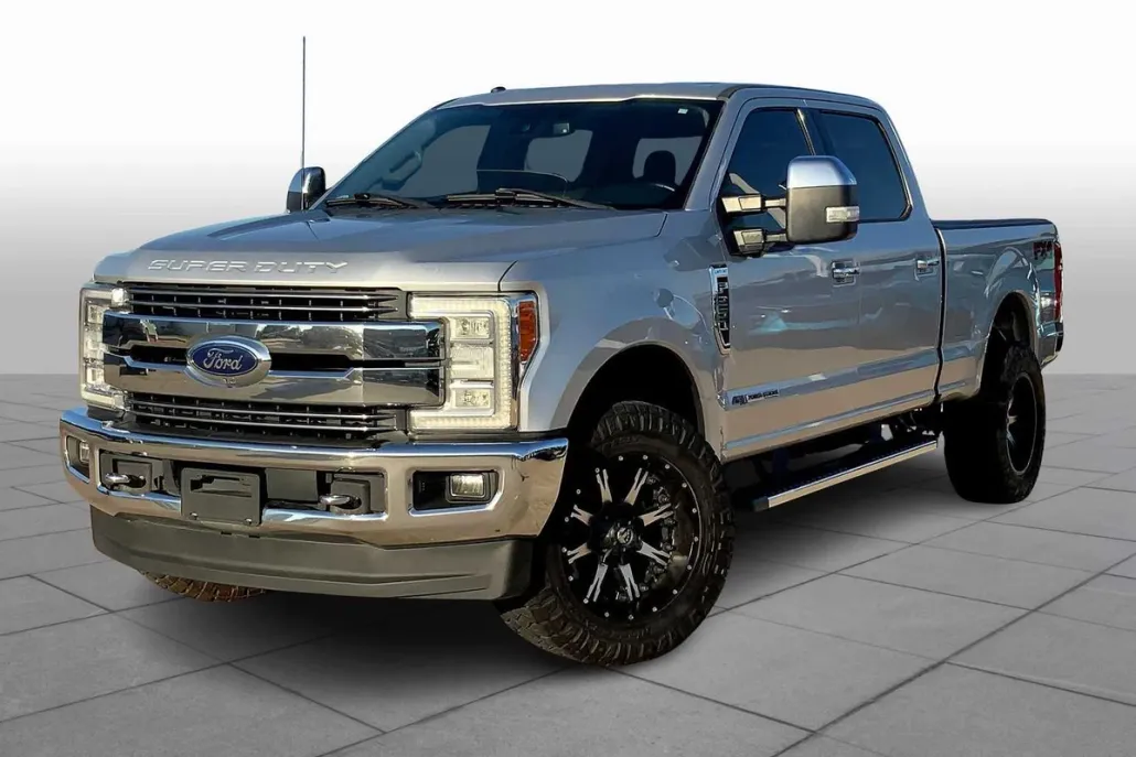 2018 Ford F-250 Lariat photo 1