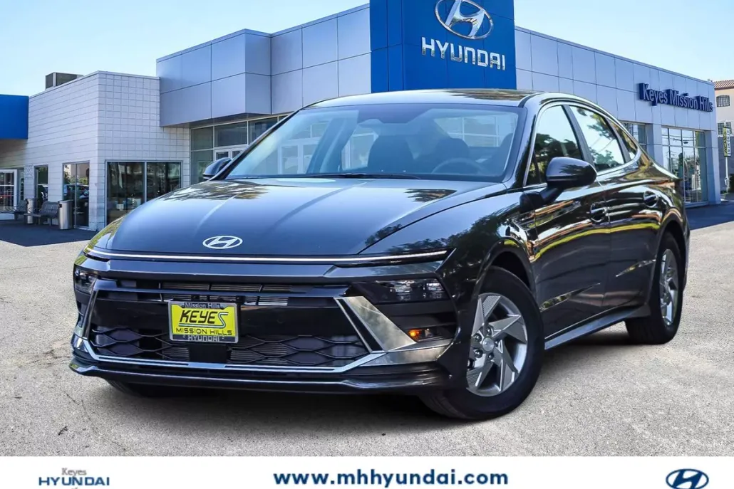 2025 Hyundai Sonata SE photo 1