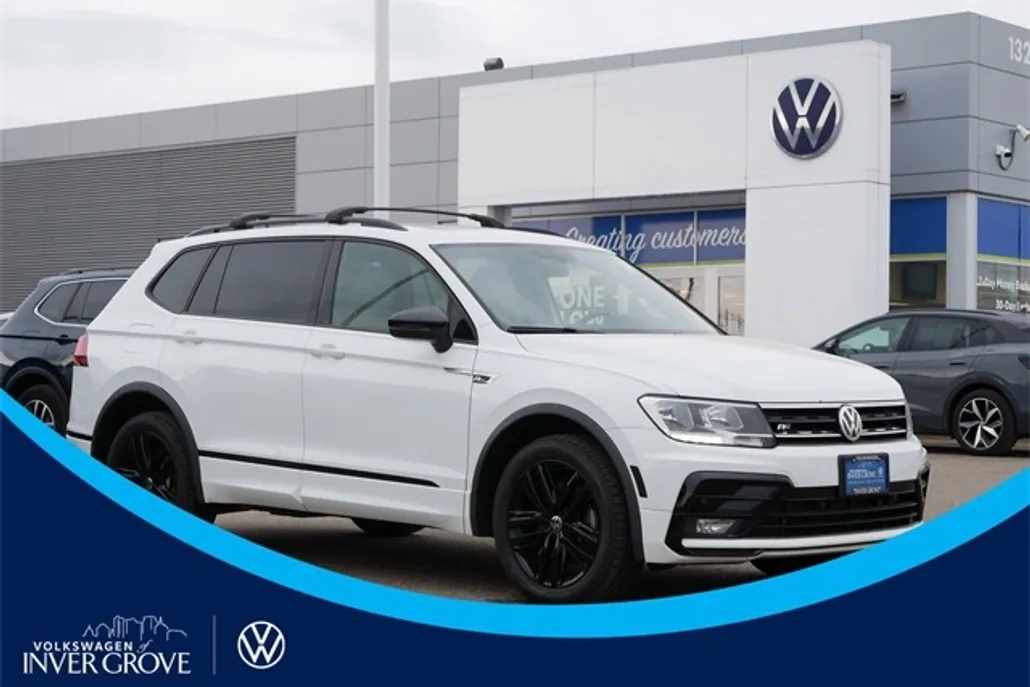 2019 Volkswagen Tiguan SEL R-Line photo 1