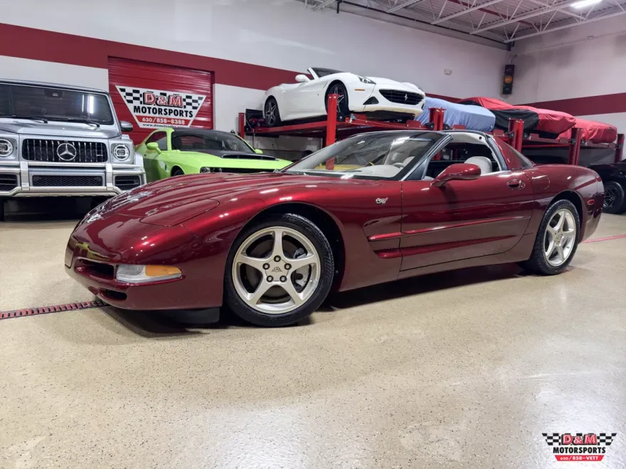 2003 Chevrolet Corvette Coupe photo 1