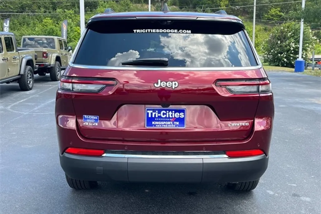 2025 Jeep Grand Cherokee Limited photo 1