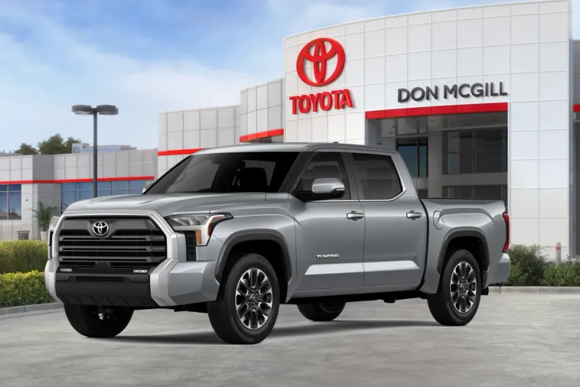 2026 Toyota Tundra Limited CrewMax photo 1