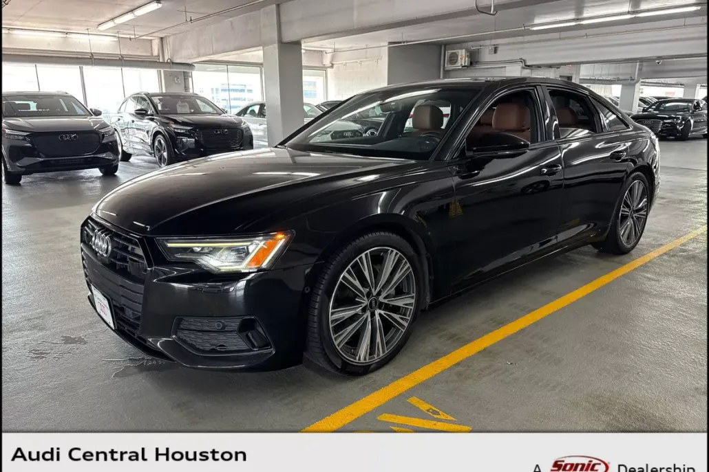 2022 Audi A6 Quattro Premium Plus photo 1