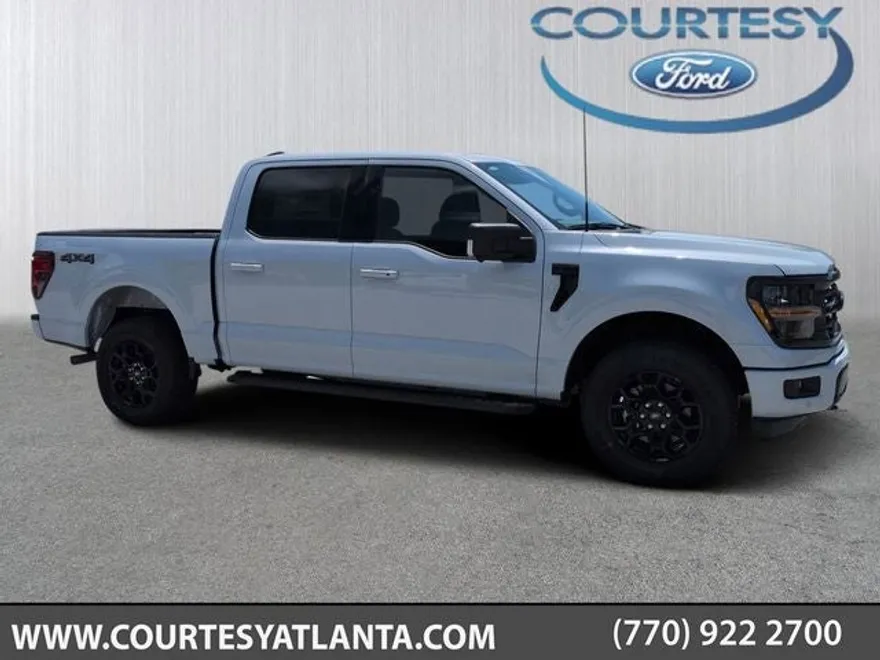 2025 Ford F-150 XLT photo 1