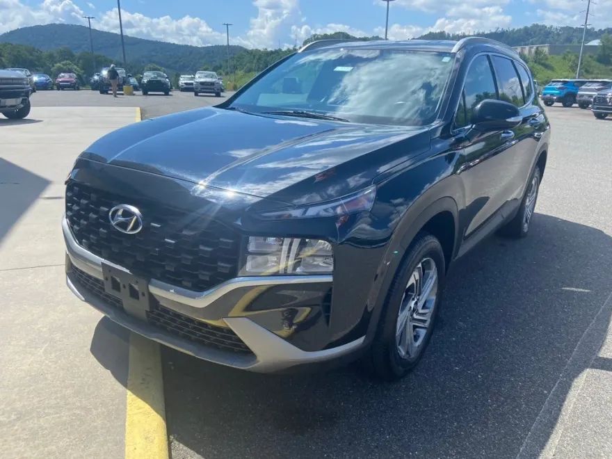 2023 Hyundai Santa Fe SEL photo 1