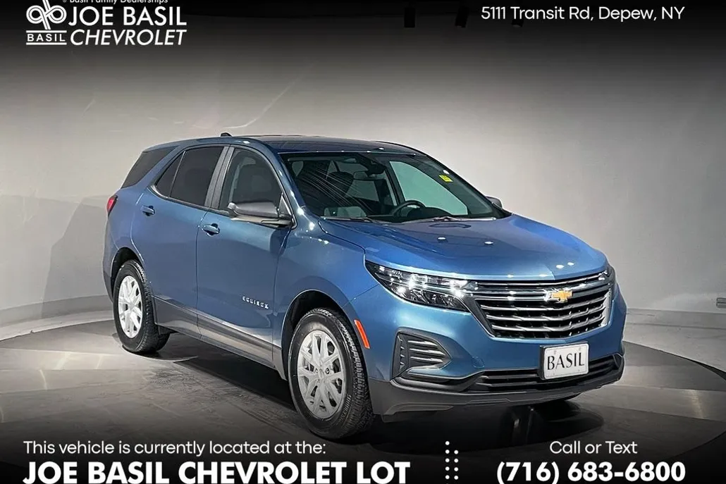 2024 Chevrolet Equinox LS photo 1