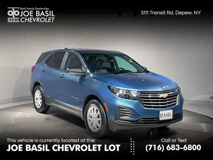 2024 Chevrolet Equinox LS photo 1