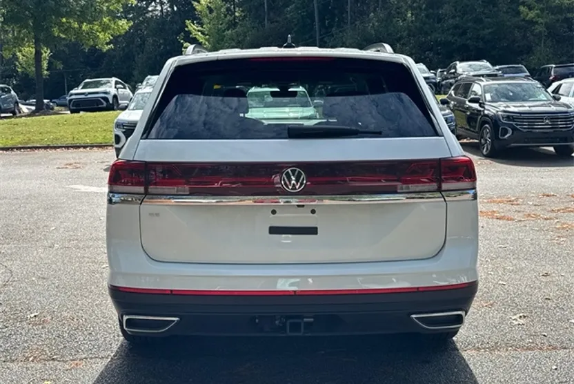 2025 Volkswagen Atlas SE Technology photo 1