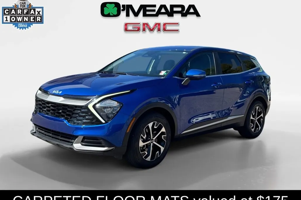 2023 Kia Sportage EX photo 1