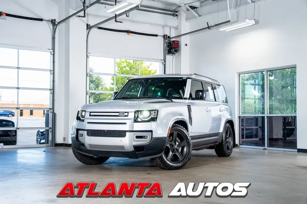 2021 Land Rover Defender 110 SE photo 1