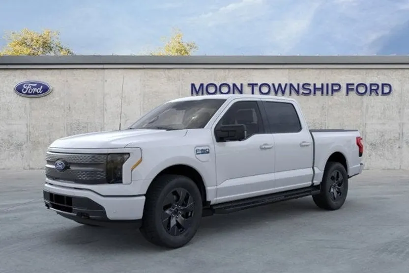 2025 Ford F-150 Lightning photo 1