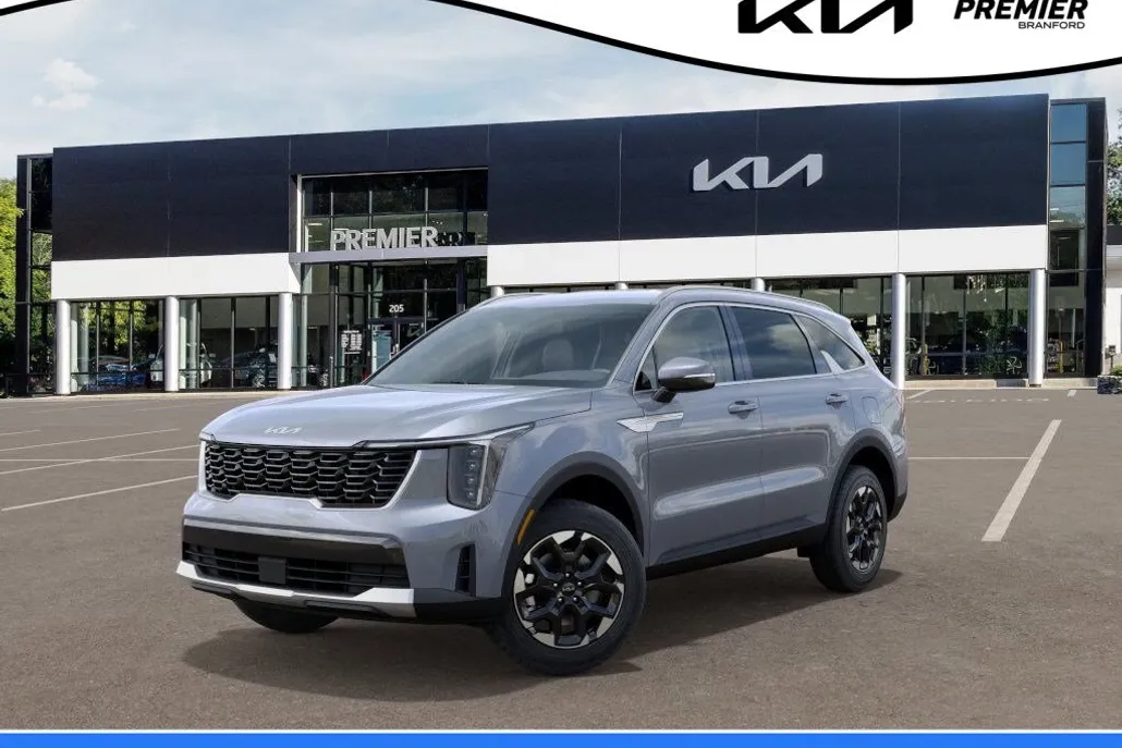 2025 Kia Sorento S photo 1