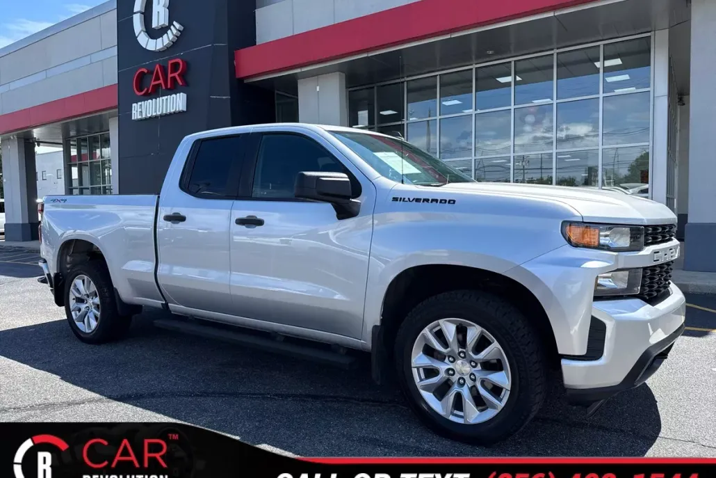 2020 Chevrolet Silverado 1500 Custom photo 1