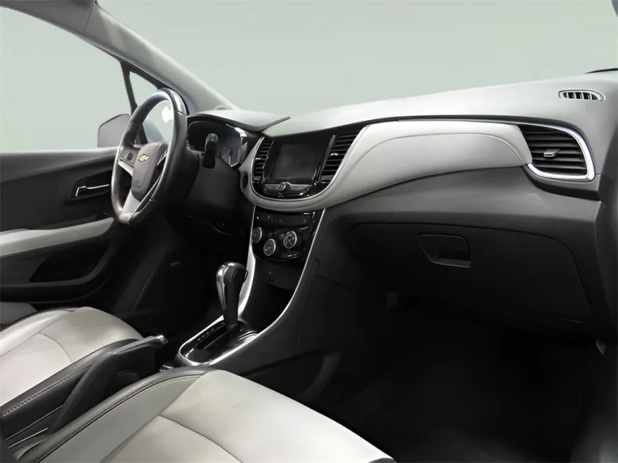 2020 Chevrolet Trax Premier photo 1