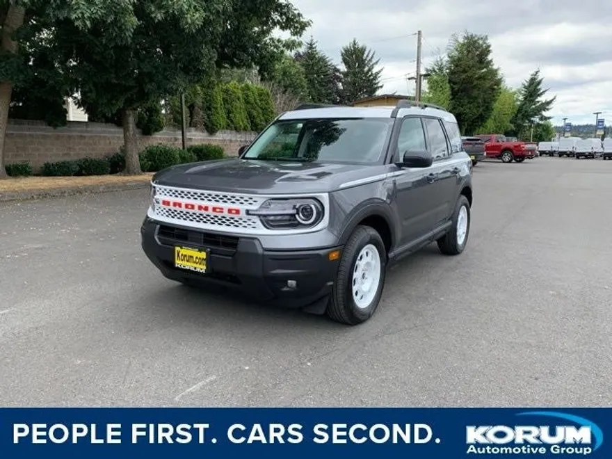 2025 Ford Bronco Sport Heritage photo 1