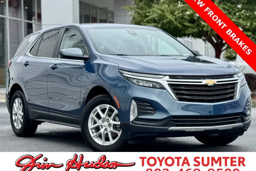 2024 Chevrolet Equinox LT photo 1