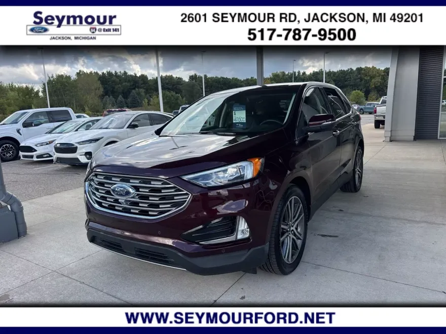 2019 Ford Edge Titanium photo 1