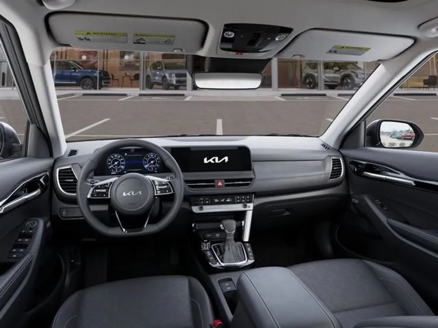 2025 Kia Seltos SX photo 14