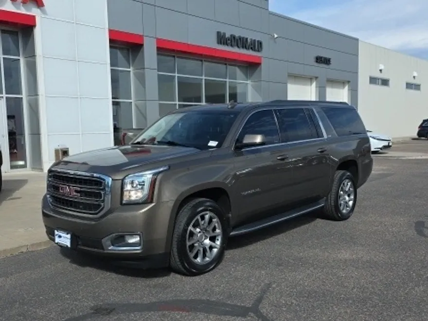 2016 Gmc Yukon XL SLT photo 1