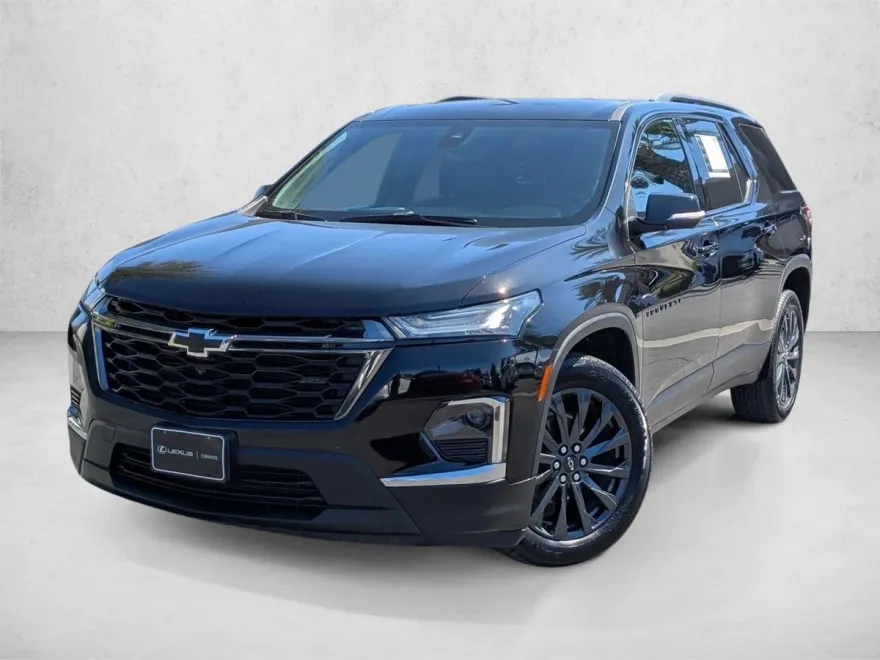2023 Chevrolet Traverse RS photo 1