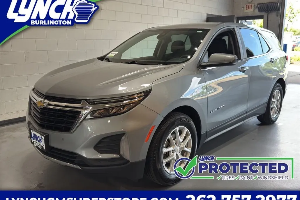2023 Chevrolet Equinox LT photo 1