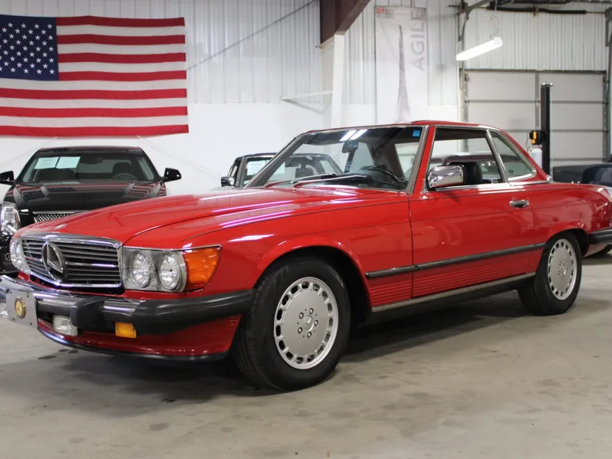 1989 Mercedes Benz 560 photo 1