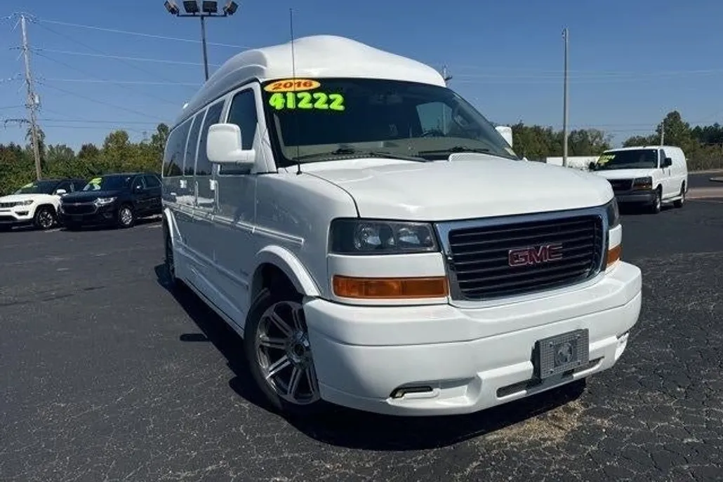 2016 Gmc Savana Cargo 2500 photo 1
