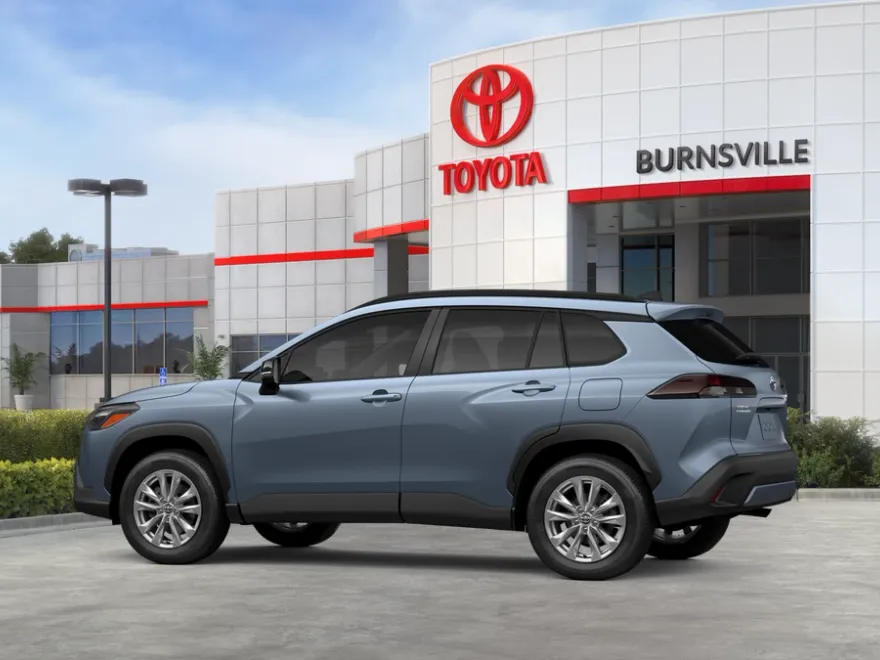 2026 Toyota Corolla Cross LE photo 1