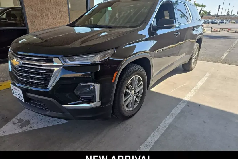 2023 Chevrolet Traverse Cloth photo 1
