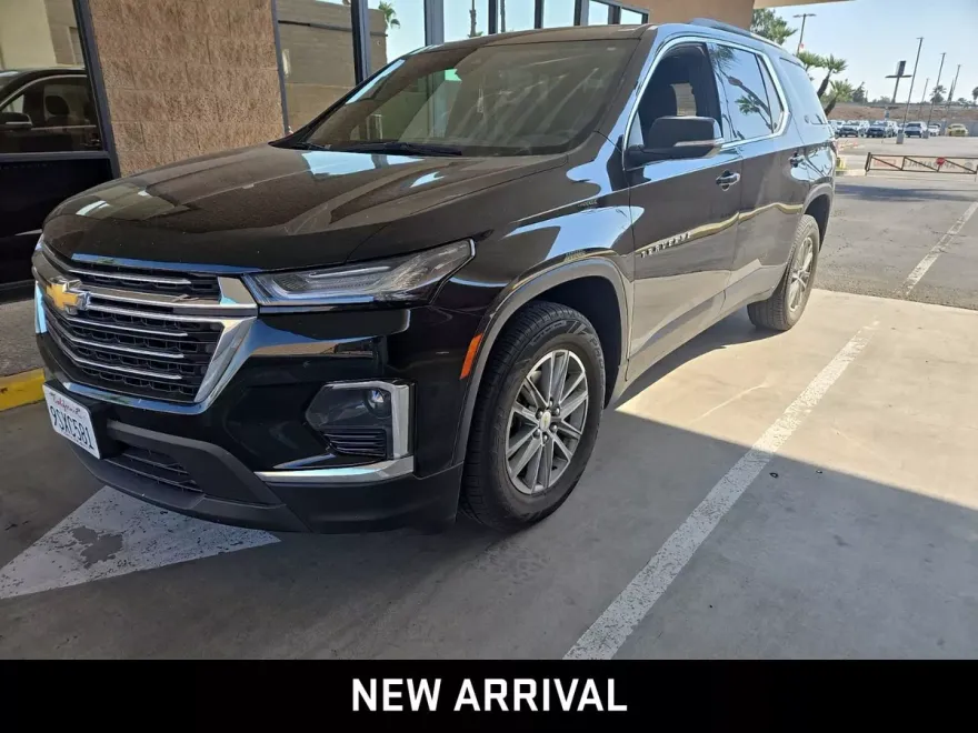 2023 Chevrolet Traverse Cloth photo 1