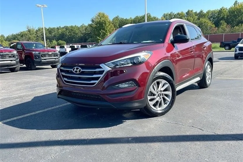 2017 Hyundai Tucson SE photo 1