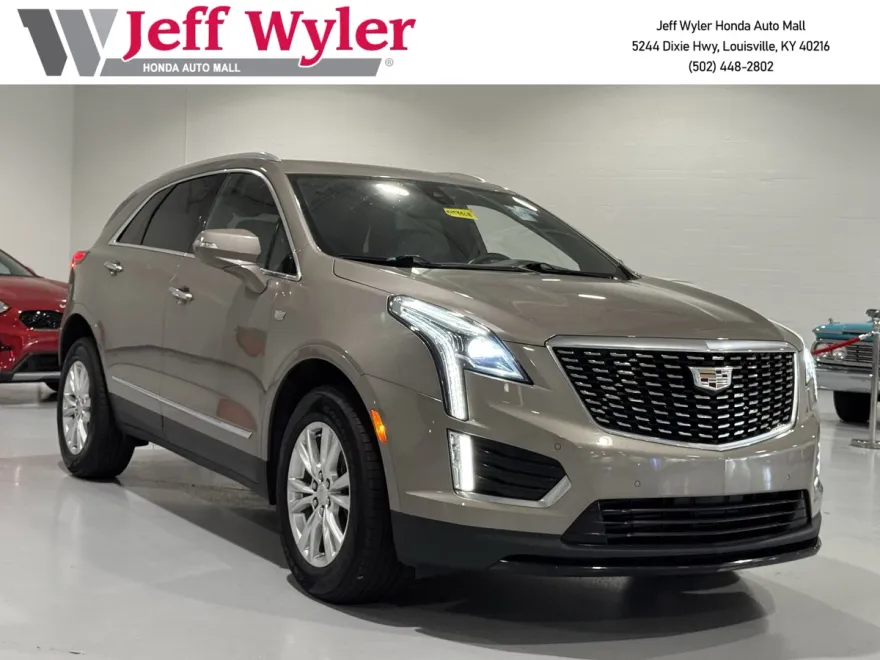 2022 Cadillac XT5 Luxury photo 1